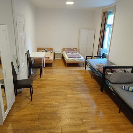 City Home Zurich Bagian luar foto