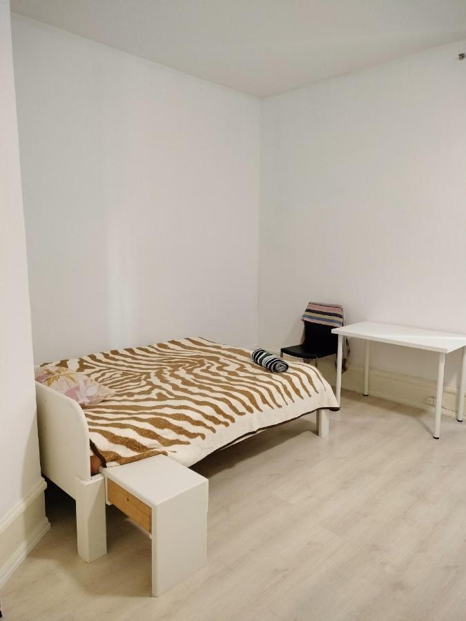 City Home Zurich Bagian luar foto
